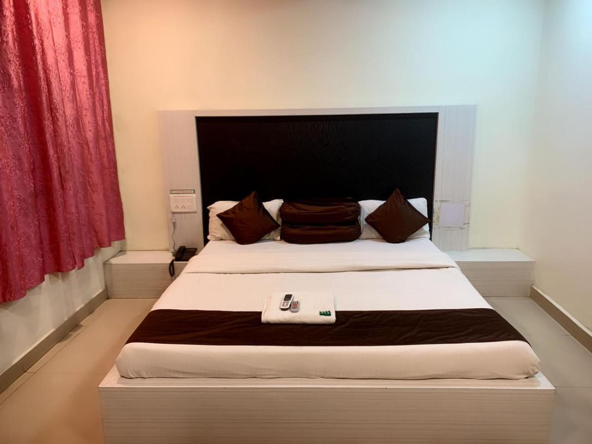 Hotel Payal & Restaurent Pachmarhī المظهر الخارجي الصورة