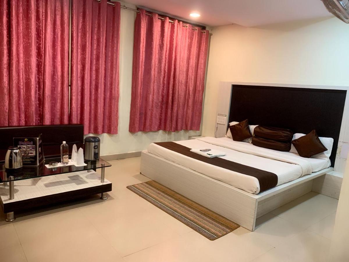 Hotel Payal & Restaurent Pachmarhī المظهر الخارجي الصورة